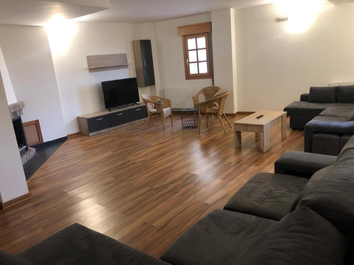Casa Salionca Villa Poza de la Sal Eksteriør billede